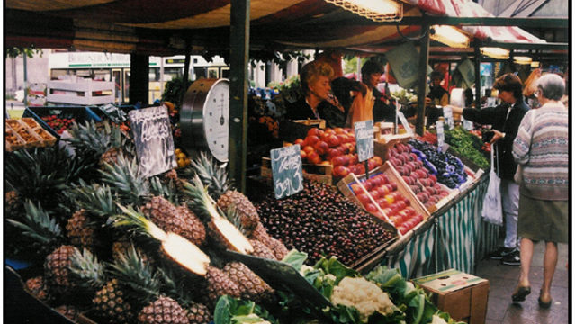 #<Trip:0x7fcf95704c68> - g-travel-germany-berlin-market-fruit-1999.jpg